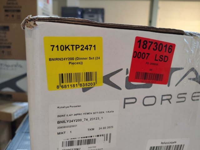 1434755-2 Matservis, 24 delar – Porslin, fyrkantig design, maskindisk- & mikrovågsäker