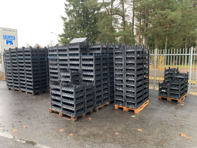 1415213-3 440 st Plastbackar