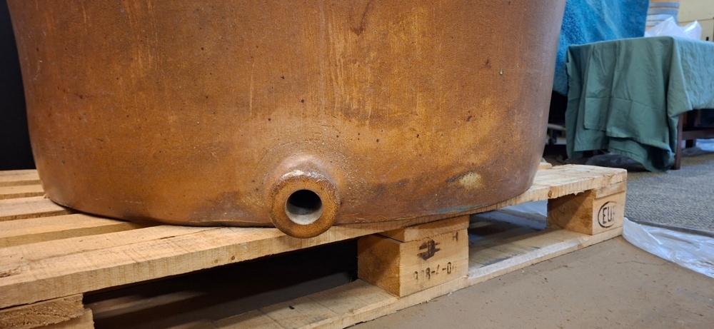 1405303-4 Ceramic urn 1000 liters - Swedish craftsmanship