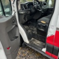 1429089-14 Ford Transit 350 Chassi Cab 2.0 med skåp och baklift 2022