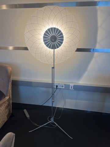 1431310-1 Golvlampa - Moooi Filigree design Rick Tegelaar