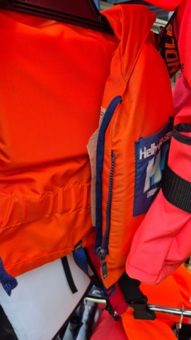 1437660-20 Linder kanoter 8 st med utrustning för uthyrningsverksamhet