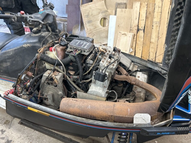 1361368-16 Snowmobile - POLARIS INDY 500 SKS, -1991