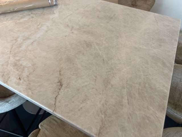 1431314-3 Möbler - bord 2 st och stolar 12 st