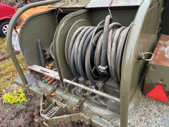 1267795-12 Militär kompressorvagn – Kraftuttagsdrivet