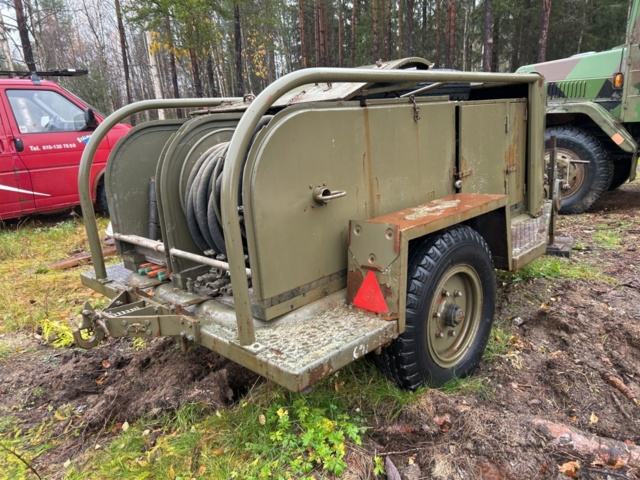 1267795-5 Militär kompressorvagn – Kraftuttagsdrivet