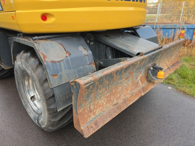 1338325-32 Hjulgrävare med tiltrotator - Komatsu PW148-10 -2015