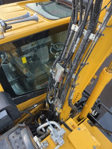 1338325-39 Hjulgrävare med tiltrotator - Komatsu PW148-10 -2015