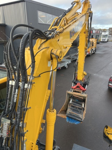 1338325-43 Hjulgrävare med tiltrotator - Komatsu PW148-10 -2015