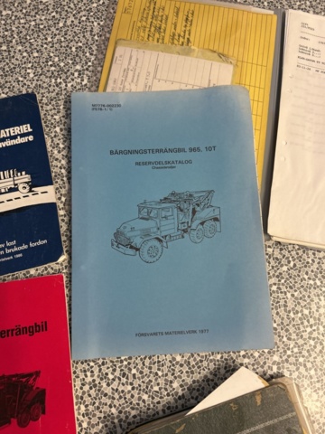 1267794-100 Bärgningslastbil och bogserkärra – Volvo L316442