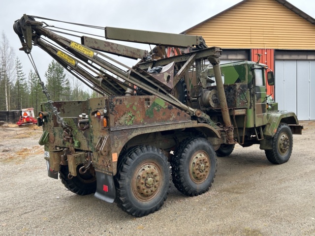 1267794-7 Bärgningslastbil och bogserkärra – Volvo L316442