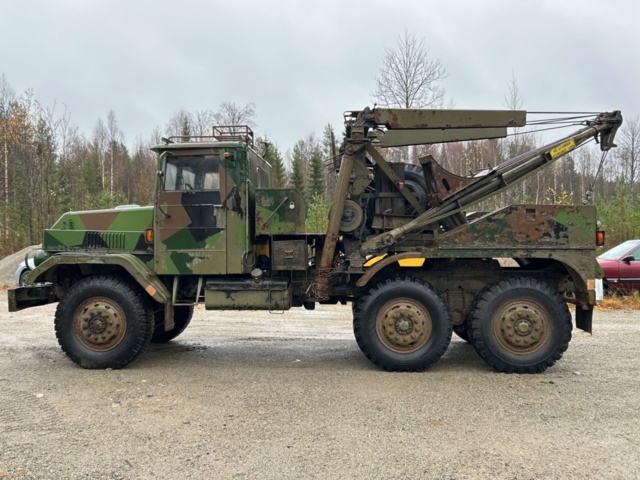 1267794-10 Bärgningslastbil och bogserkärra – Volvo L316442