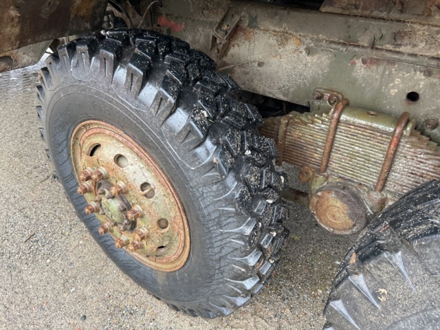 1267794-12 Bärgningslastbil och bogserkärra – Volvo L316442