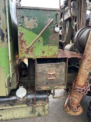 1267794-15 Bärgningslastbil och bogserkärra – Volvo L316442