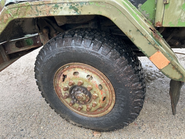 1267794-16 Bärgningslastbil och bogserkärra – Volvo L316442