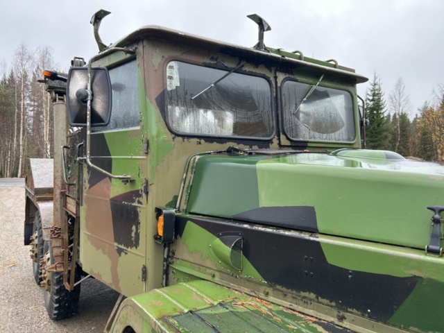 1267794-22 Bärgningslastbil och bogserkärra – Volvo L316442