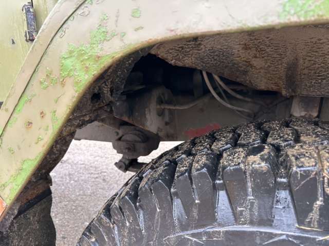 1267794-25 Bärgningslastbil och bogserkärra – Volvo L316442