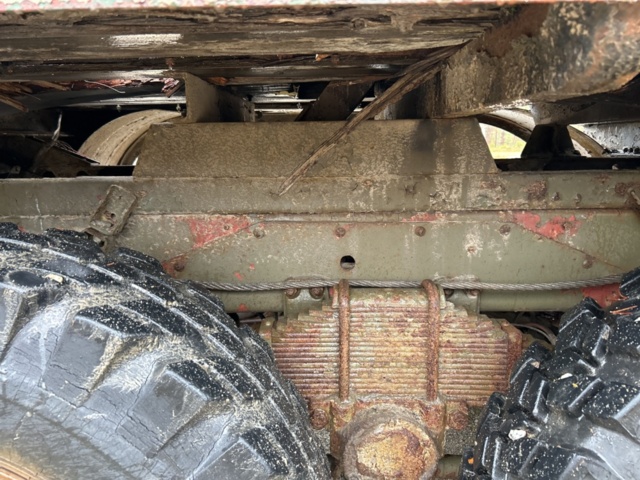 1267794-31 Bärgningslastbil och bogserkärra – Volvo L316442