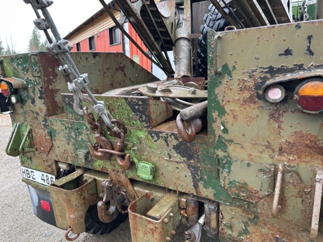 1267794-36 Bärgningslastbil och bogserkärra – Volvo L316442