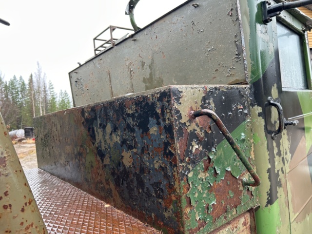 1267794-53 Bärgningslastbil och bogserkärra – Volvo L316442