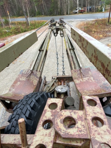 1267794-62 Bärgningslastbil och bogserkärra – Volvo L316442