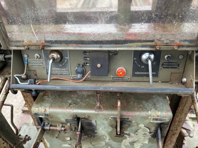 1267794-64 Bärgningslastbil och bogserkärra – Volvo L316442