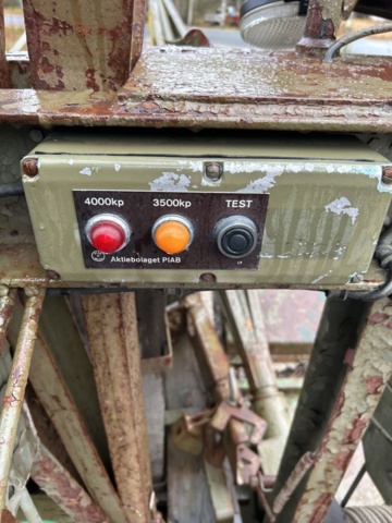 1267794-66 Bärgningslastbil och bogserkärra – Volvo L316442