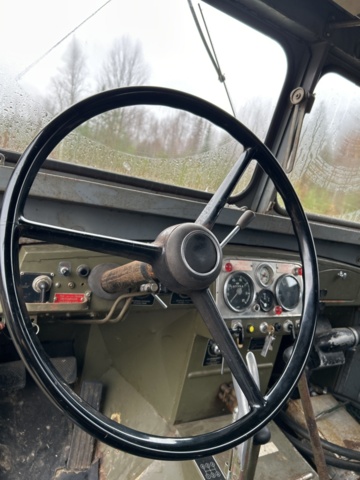 1267794-72 Bärgningslastbil och bogserkärra – Volvo L316442