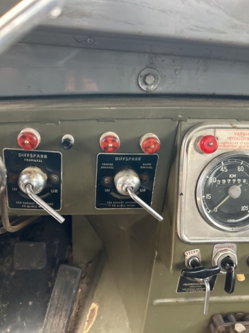 1267794-75 Bärgningslastbil och bogserkärra – Volvo L316442