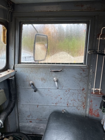 1267794-82 Bärgningslastbil och bogserkärra – Volvo L316442