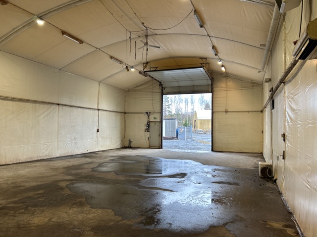 1361370-28 Tälthall PMH-Hallen 20x11 m med elcentral, belysning och port