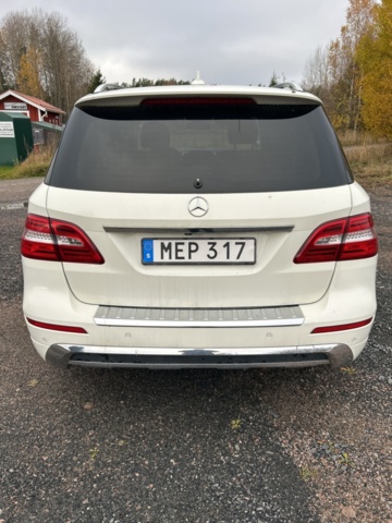 1423358-4 Mercedes-Benz ML 350 BlueTEC 4MATIC 7G-Tronic Plus, 258hk, 2012