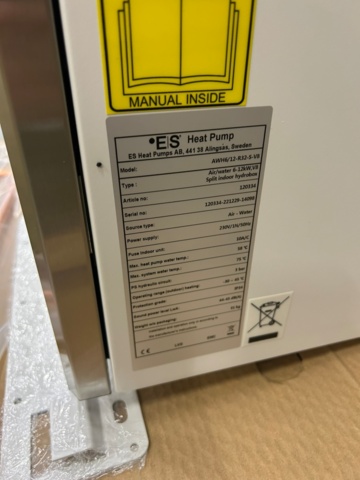 1437788-7 9 kW luft/vatten värmepump från Energy Save, ansluts enkelt till ett befintligt värmesystem L65