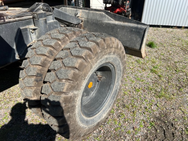 1437806-28 Hjulgrävare Åkerman H7Mc -88 "Miljömotor" 14627 tim med skopor