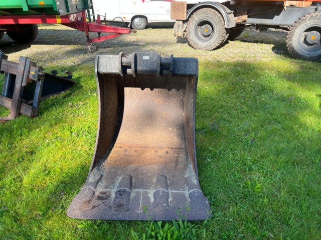 1437806-56 Hjulgrävare Åkerman H7Mc -88 "Miljömotor" 14627 tim med skopor