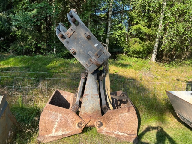 1437806-58 Hjulgrävare Åkerman H7Mc -88 "Miljömotor" 14627 tim med skopor