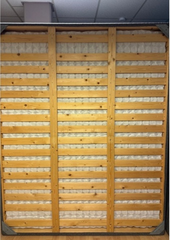 1437818-3 Säng Jensen 160 cm