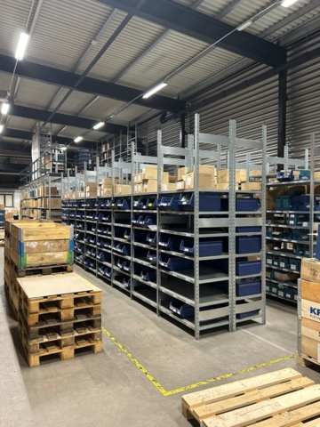 1344020-57 Hyllsystem Brännehylte, komplett anläggning