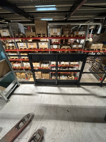 1344021-17 Entresolplan med trappa och räcken