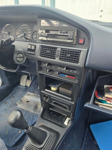 1429103-17 Toyota Corolla 5-door Liftback 1.6 Manual, 90hp, 1988