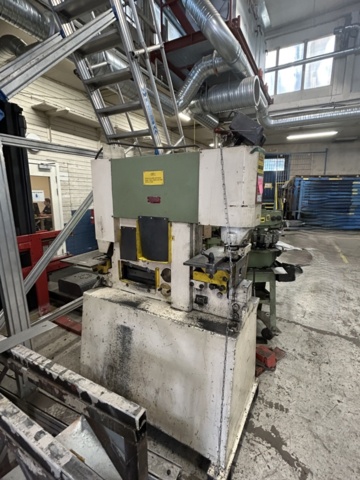 1352568-2 Stans- vals- och fräsmaskin GEKA Hydracrop-50-S