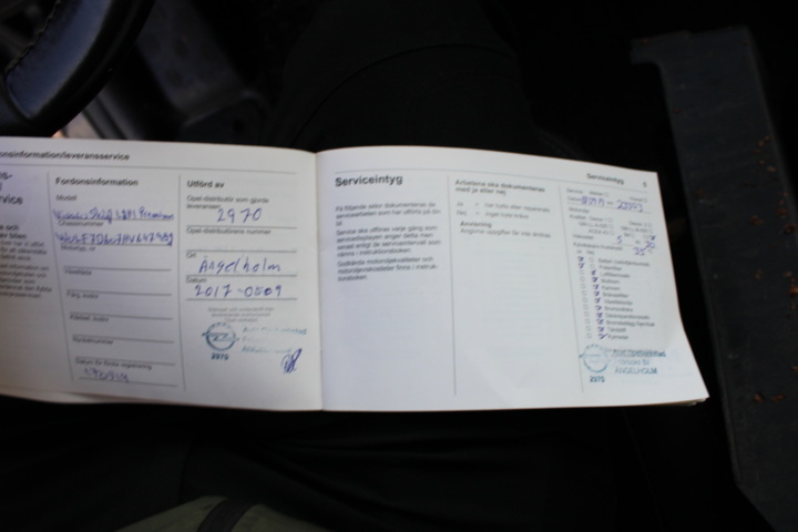 1437812-17 Opel Vivaro 1.6 CDTI BIturbo Manuell, 125hk, 2017 (renoveringsobjekt)