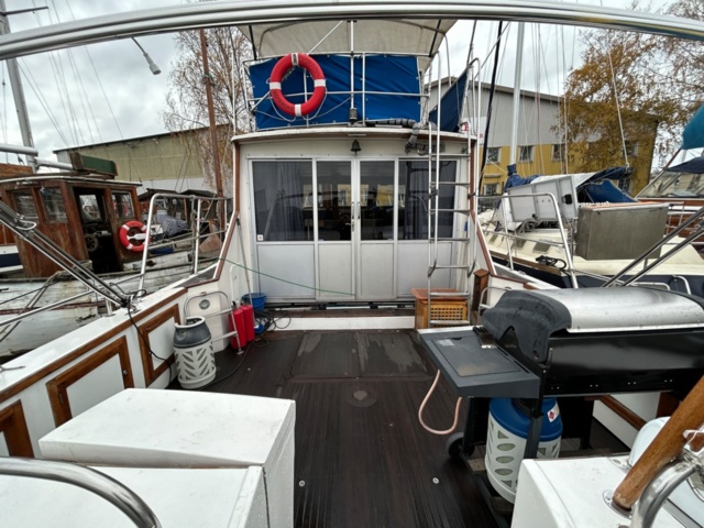 1371112-29 Uniflite/Chris Craft Concertible 42 -1979