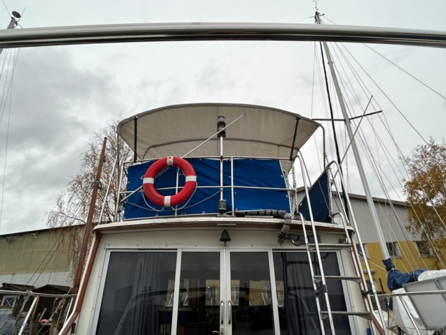 1371112-31 Uniflite/Chris Craft Concertible 42 -1979