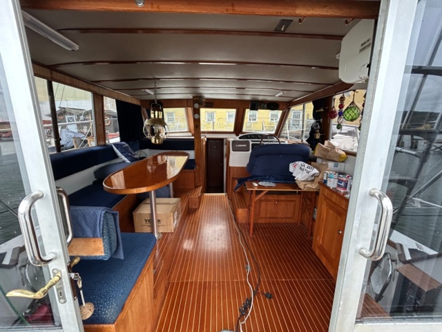 1371112-39 Uniflite/Chris Craft Concertible 42 -1979