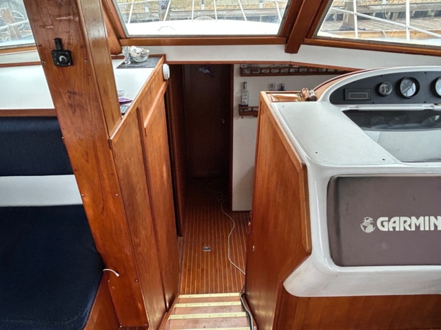 1371112-47 Uniflite/Chris Craft Concertible 42 -1979