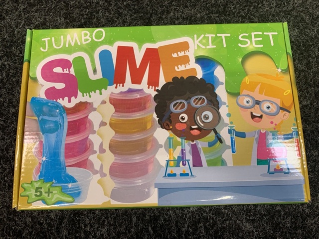 1437545-7 Slime-kit, stressbollar m.m.