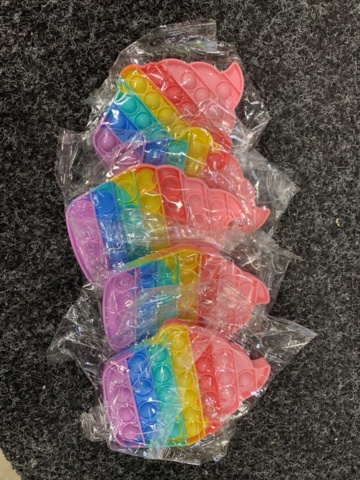 1437570-2 Bead crafts, slime kits etc.