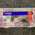 1437570-8 Bead crafts, slime kits etc.