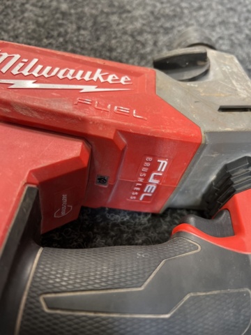 1438220-6 Borrhammare Milwaukee M18 FHX